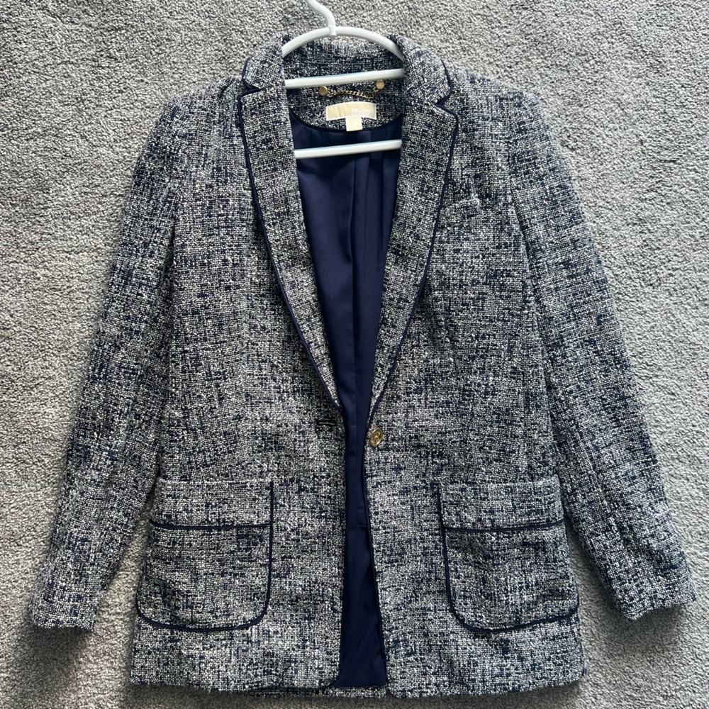 MK suite: blazer size 2, pants size 0